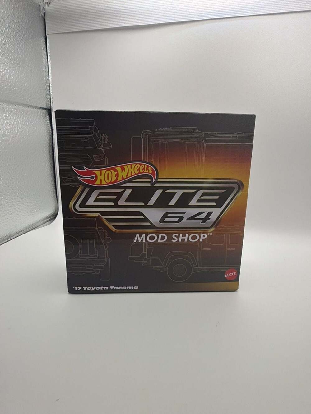 Hot Wheels Elite 64 Mod Shop '17 Toyota Tacoma Diecast Model